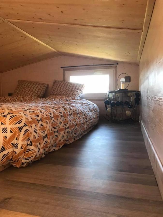 Les nuits insolites de la mothe - hébergement en bulle - tiny house avec spa privatif ou croisière fluviale Outremecourt Extérieur photo