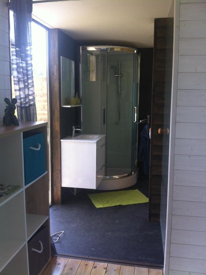 Les nuits insolites de la mothe - hébergement en bulle - tiny house avec spa privatif ou croisière fluviale Outremecourt Extérieur photo